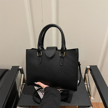 ���ڴ��ư�����ƤŮ��б��μ���������������Qԭ��ُ������ذ�