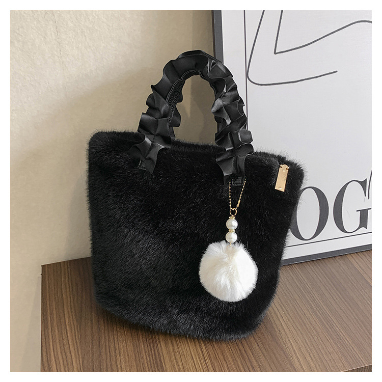 Women's Small Autumn&winter Plush Solid Color Basic Fluff Ball Bucket Zipper Bucket Bag display picture 25