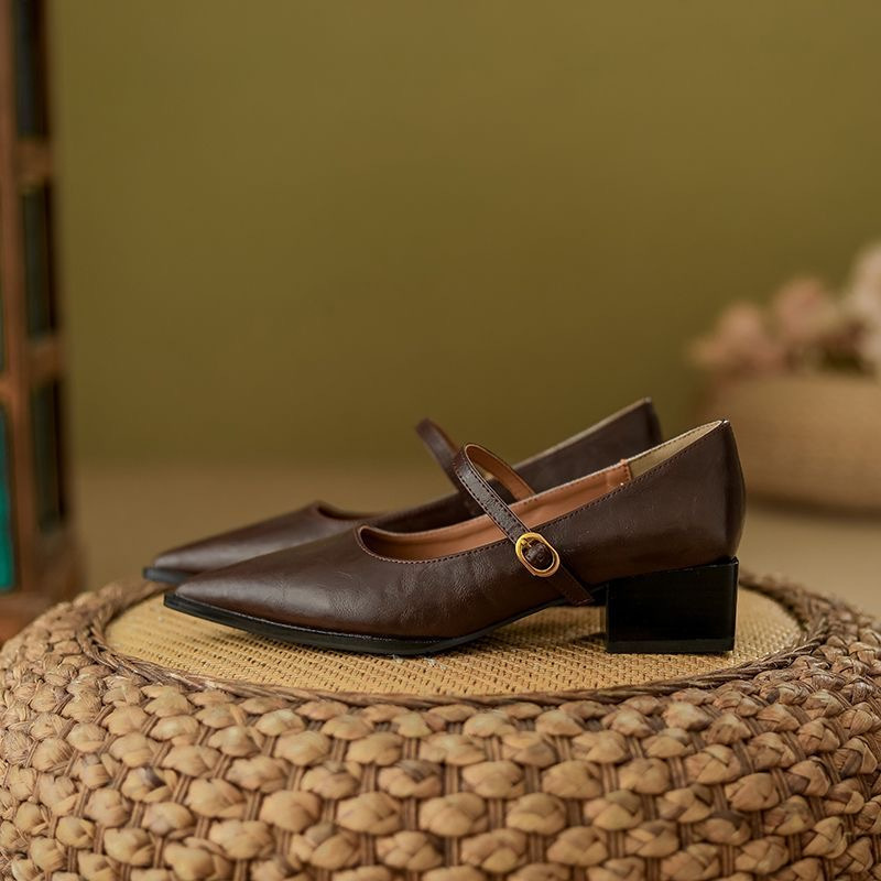 Temperamento francés Marie-Zhen zapatos para mujeres 2026 primavera y verano nuevo tipo de hebilla universal retro viaje agudo zapatos para mujeres