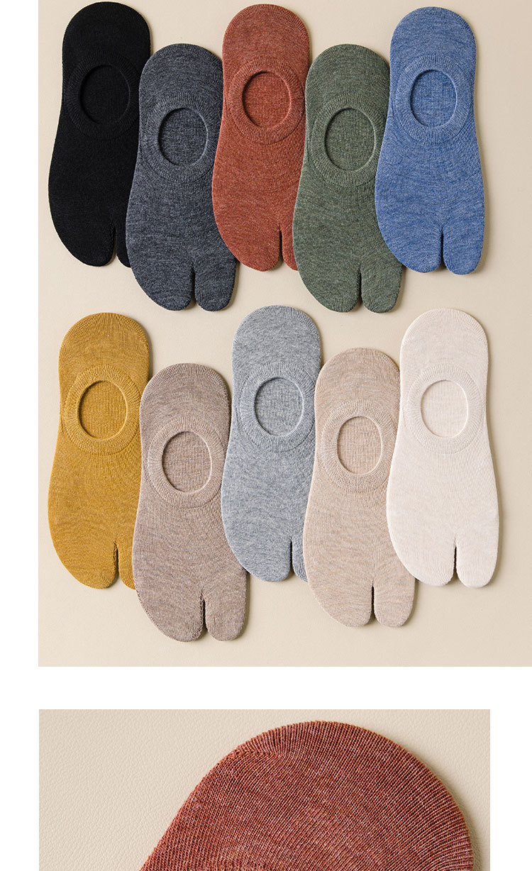 Women's Casual Solid Color Cotton Ankle Socks A Pair display picture 6