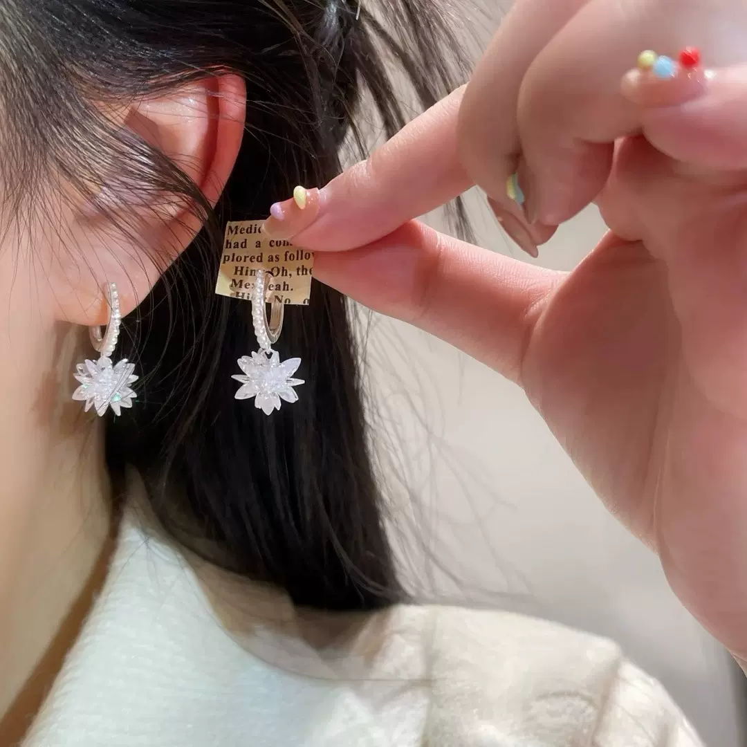 夏季水晶冰花珠珠耳扣时尚高级感耳环女2025新款爆款轻奢气质耳饰