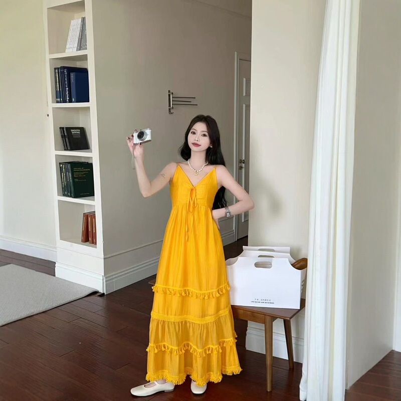 French-Style Women's V-Neck Tassel Flared Strap Dress Long Dress Slimming Yellow Red Xinjiang Qinghai Yunnan Travel