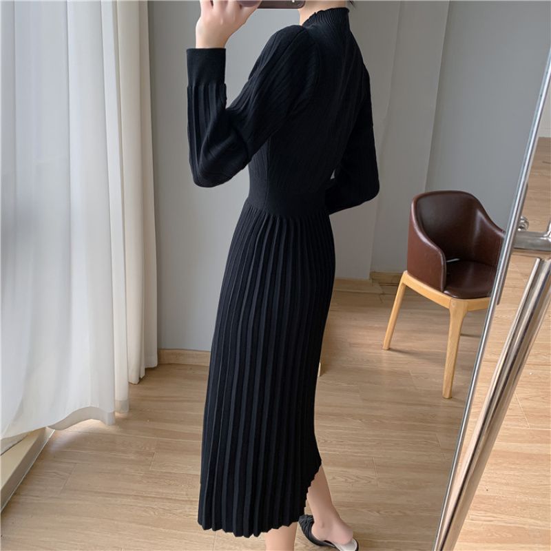 Knitted dress