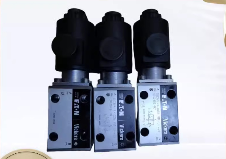 美国VICKERS威格士电磁阀DG4V-5-52C-M-U-H7-60