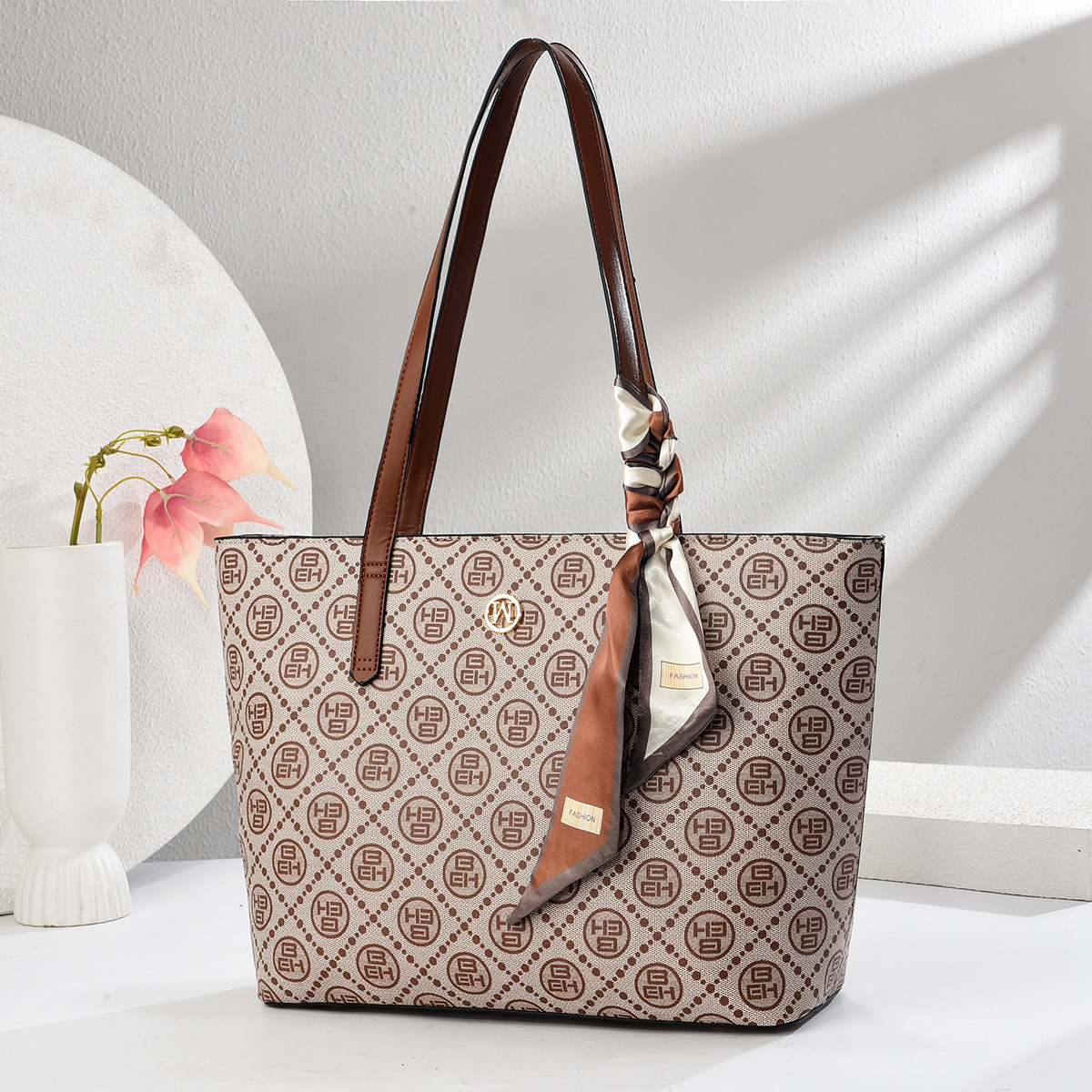 Bolso Tote Bag Bolso a cuadros Bolso de mensajero de un solo hombro de gran capacidad Accesorios de bufanda de seda Bolso femenino de Taizhou al por mayor bags