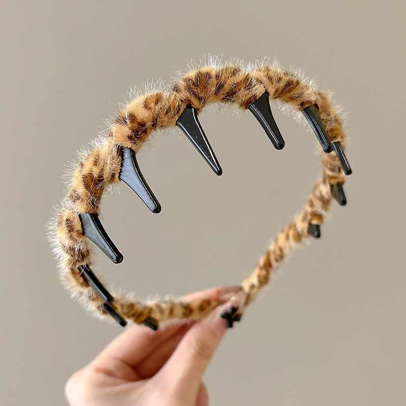 Alto grado de sensación de leopardo ondulado cabello de invierno de peluche lavado de cara prensado cabello de cabeza de cabeza de cabeza de artefacto alto cráneo craneal joyería de cabello