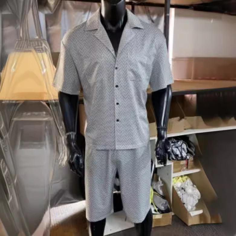 Light mature men's spring and summer sports suit European and American style hot sale casual short-sleeved shirt all-match shorts quality two-piece set