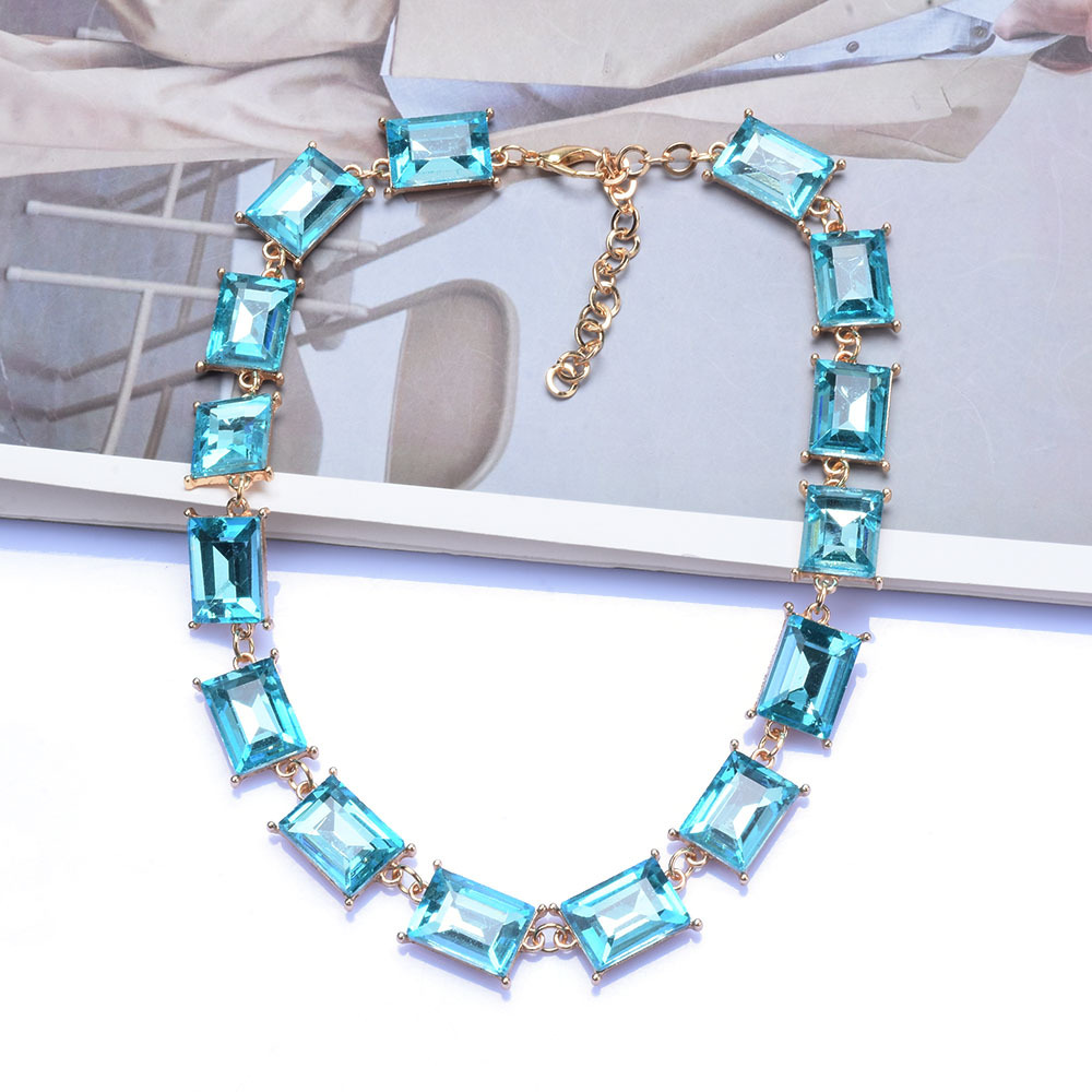 Exagéré Rectangle Alliage Placage Incruster Cristal Artificiel Femmes Collier display picture 7