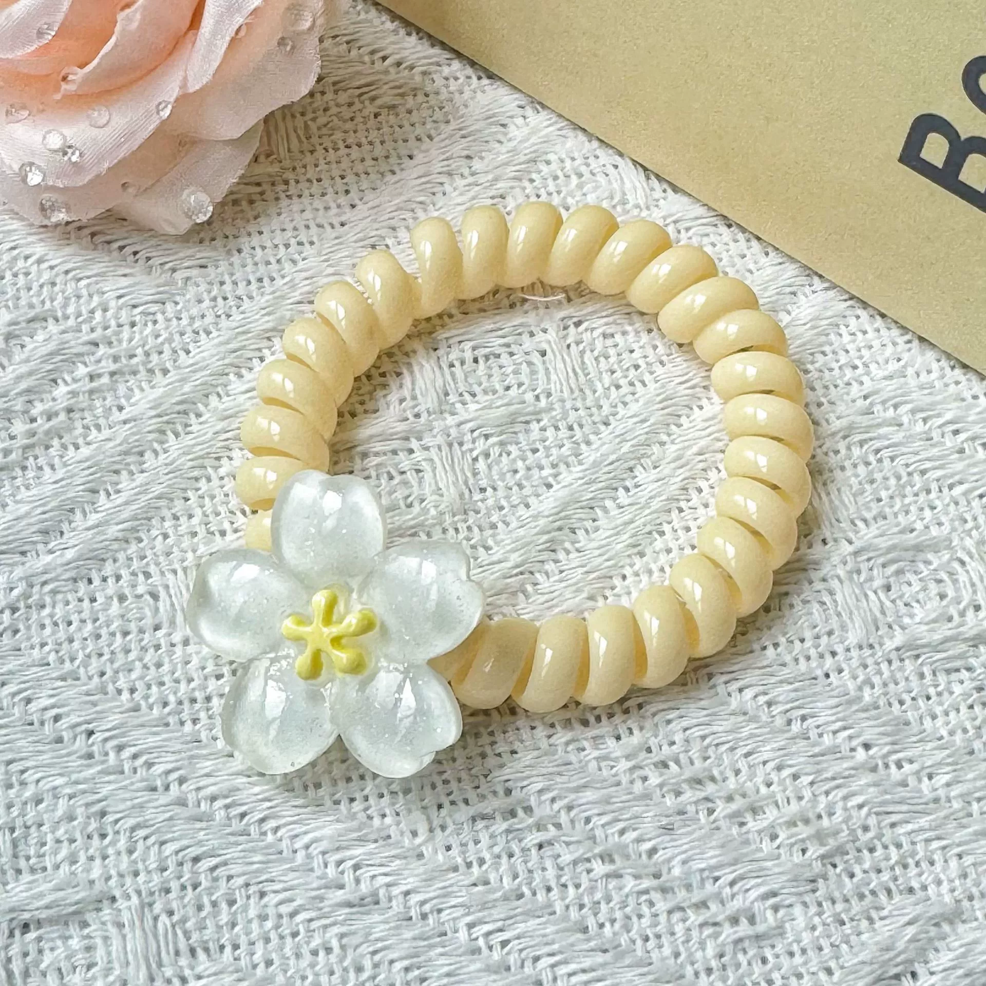 Заколка для волос Jelly Cherry Blossom, смоляная боковая клипса, 6 см, пастельные цвета