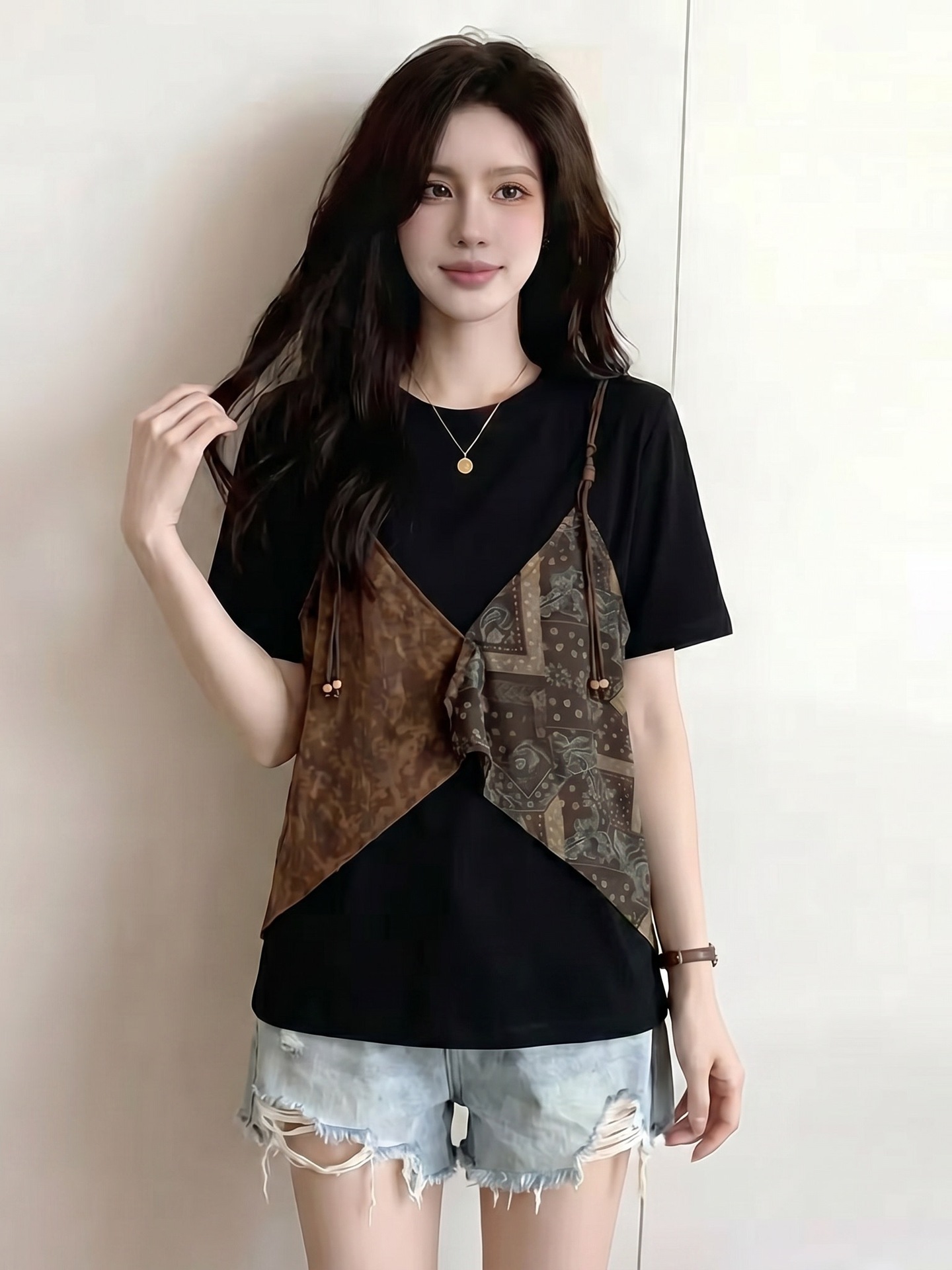 Áo thun nữ tay ngắn phối hai lớp in họa tiết, dáng rộng cao cấp — Màu ảnh