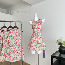 热夏红色小碎花背心连衣裙女夏季圆领修身收腰无袖短裙