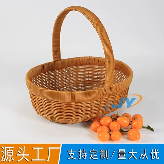 Пикниковая корзина из плетеного ротанга imitated imitation?