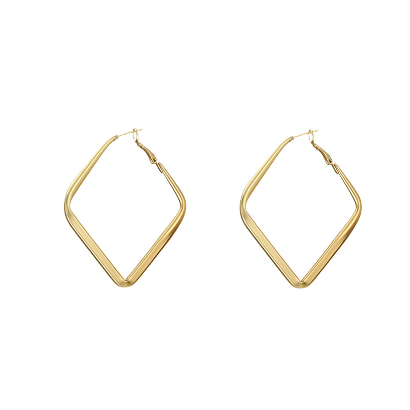Grandi orecchini a cerchio donna orecchini eleganti design_voghion.com