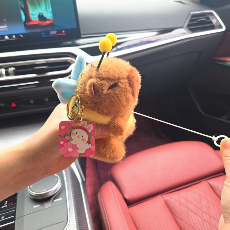 ミンクのぬいぐるみハチのカピバラの羽の振動のキーホルダーの卸売りのカピバラの外国貿易の小さい贈り物の人形は機をつかみます。|undefined