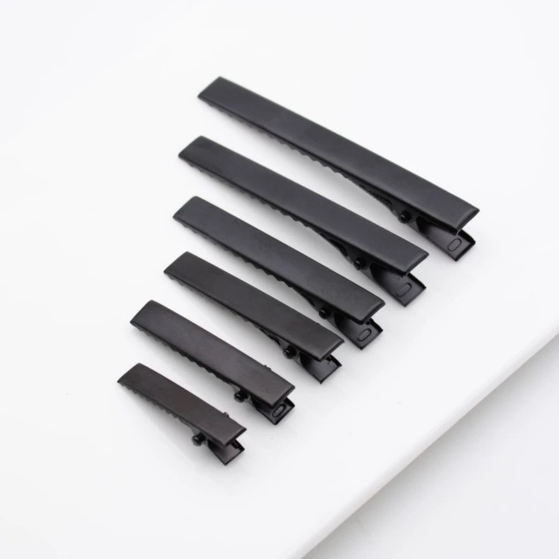 Black hairgrip