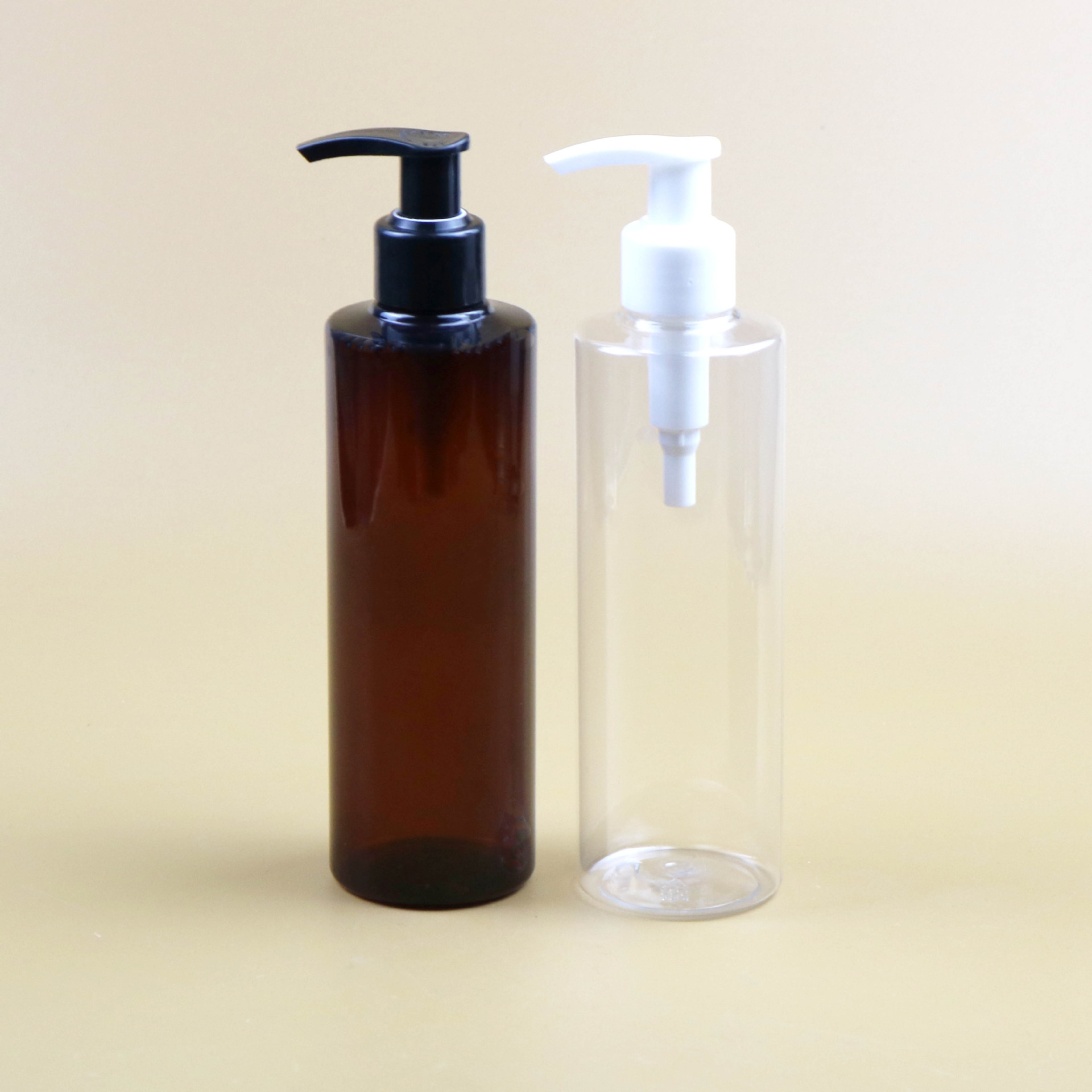 250ml平肩瓶+全塑开关泵3身体乳瓶