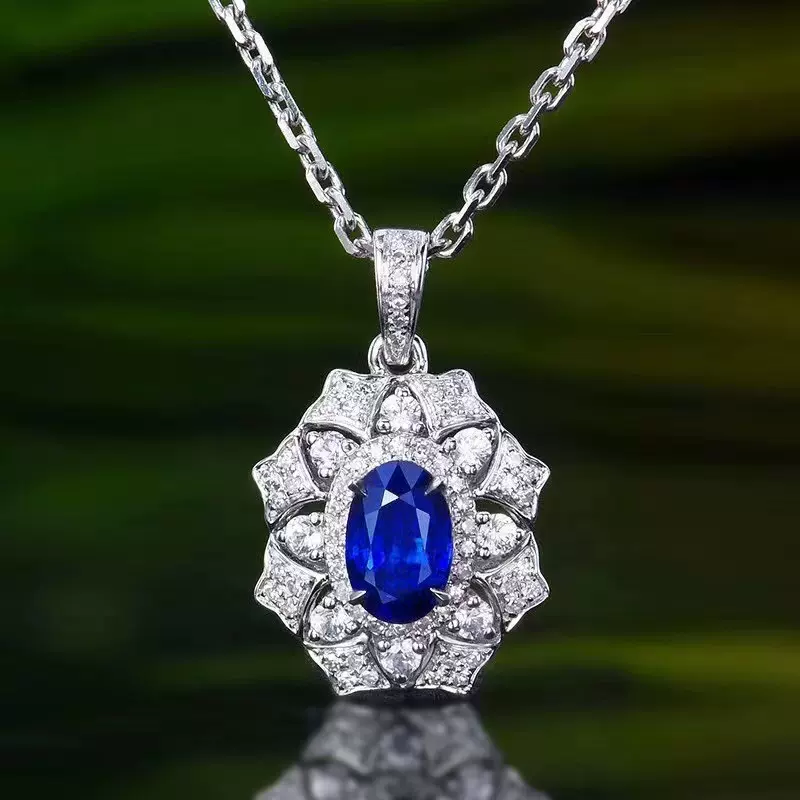 轻奢款天然斯里兰卡皇家蓝蓝宝石吊坠时尚百搭花形18k金吊坠项饰