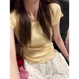 �������Sɫ����A�Iᘿ�����Ů�ļ��ӗl�@�����������ȴ�����