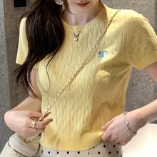 �Sɫ�̽��������ᘿ���T��Ů�ļ��nϵ�A�I�����@�ݶ̿�������