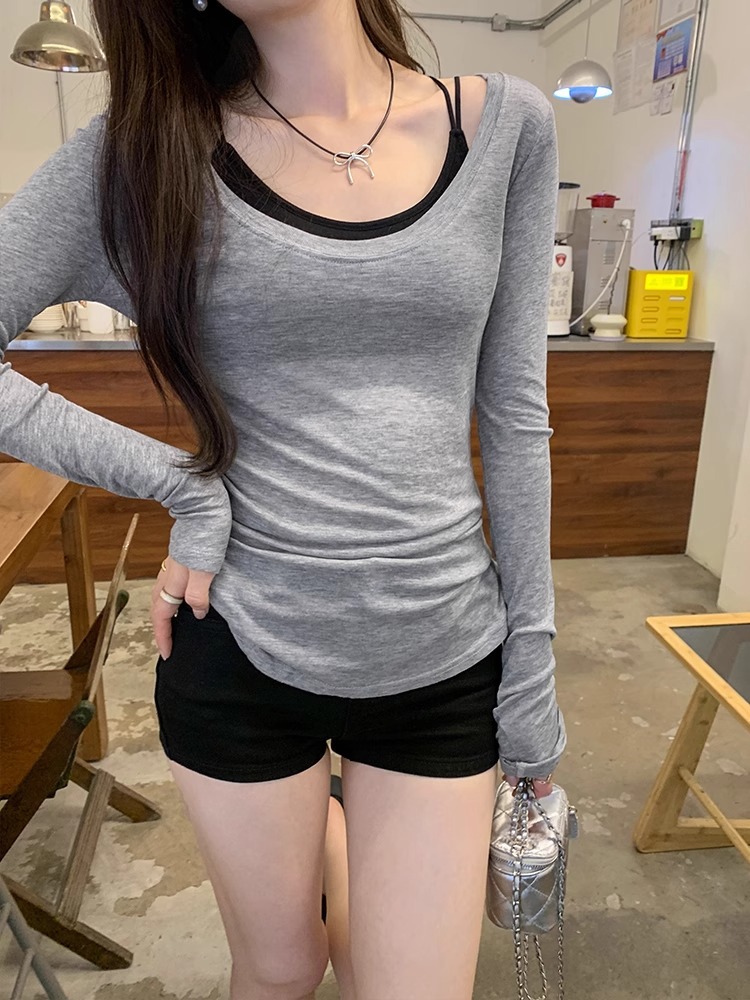 テンセル肌に優しい白ローラウンドネックボトリングシャツ純粋な欲望ホットガール長袖Tシャツレディース秋新作スリムインナートップ