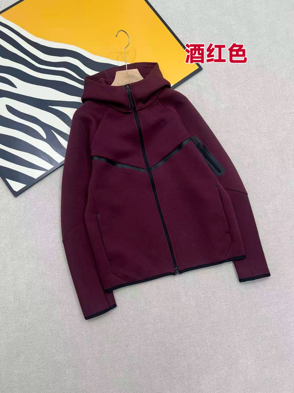 25春秋カジュアルスポーツラミネートTECH FIEECEテクノロジージッパースーツジャケットとスウェットパンツ950+496