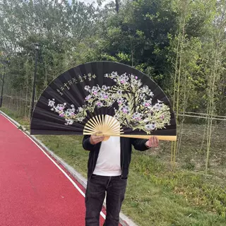 手工画梅花绢布大挂扇63*110cm古风摄影道具折扇
