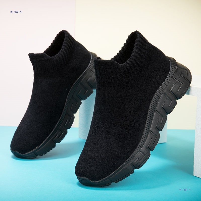 Muchos zapatos deportivos para caminar otoño y invierno super suaves y ligeros para hombres y mujeres antiodor y antideslizante con un pie de zapato casuales para caminar.