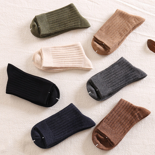 Factory direct sales men's mid-calf socks autumn antibacterial and deodorant socks business socks versatile double needle texture solid color cotton socks