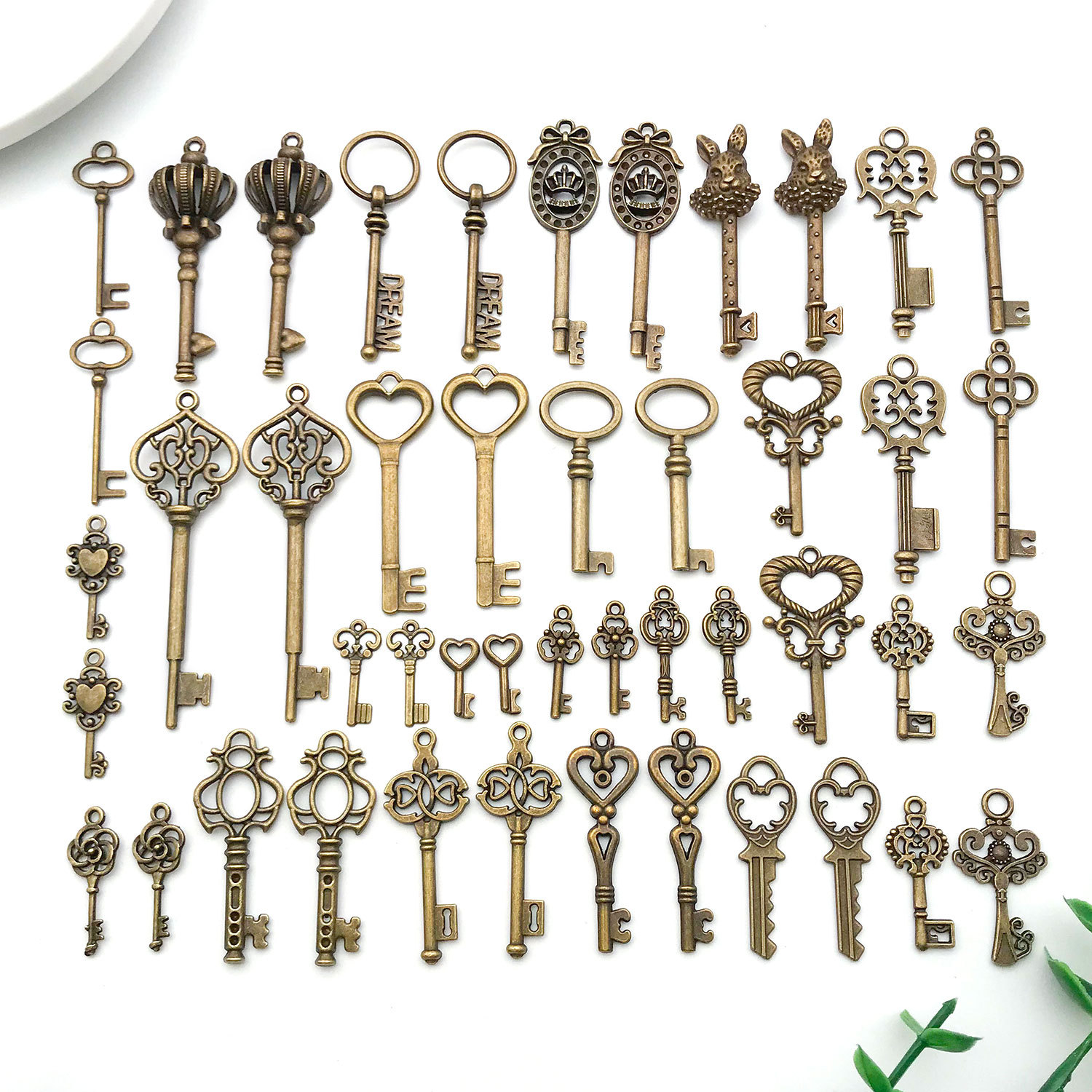 Lote mixto de 100/300 piezas de pequeños colgantes de plata Xizanga para pulseras, collares y materiales de accesorios de joyería de aleación para bricolaje al por mayor.