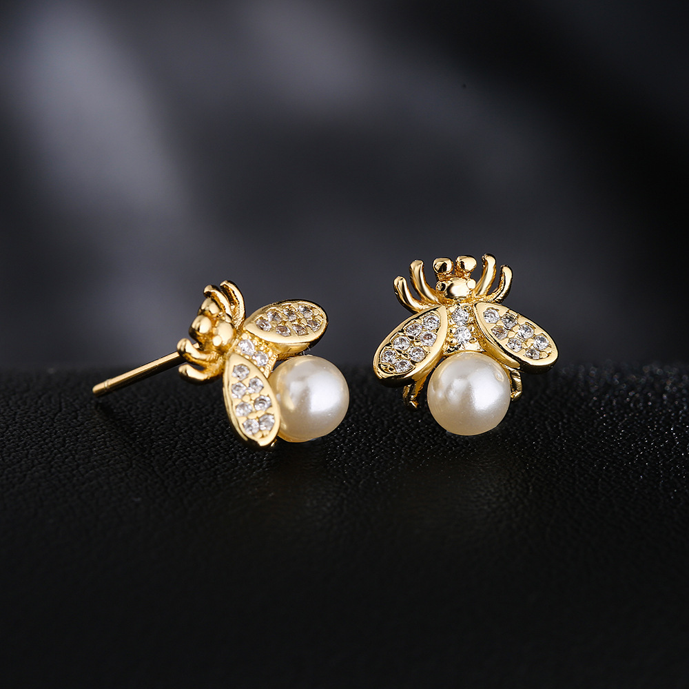 fashion inlaid ziorcon pearl cute bee copper stud earrings wholesale