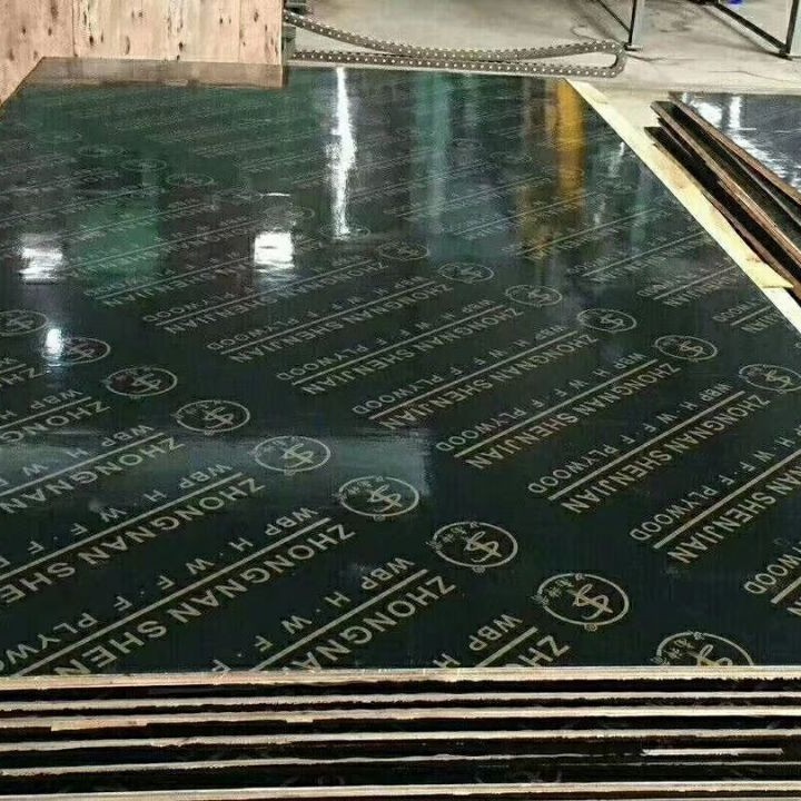 15mm黑色覆膜建筑模板镜面光滑平整好脱模无需抹灰工艺周转多