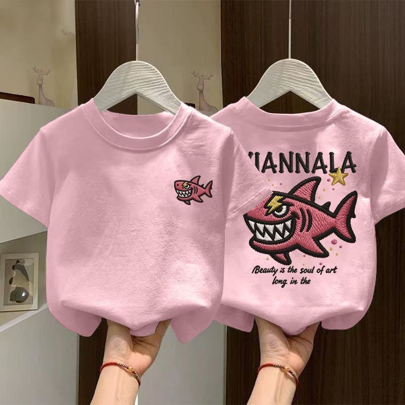 Children's American-style shark print 100% cotton short-sleeved T-shirt, trendy casual versatile top for boys and girls, perfect for summer.