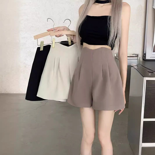 Summer Big Size Wide Leg Pants for Women High-Waisted Outerwear Slimming A-Line Bunchy Shorts Black Casual Hot Pants 2024