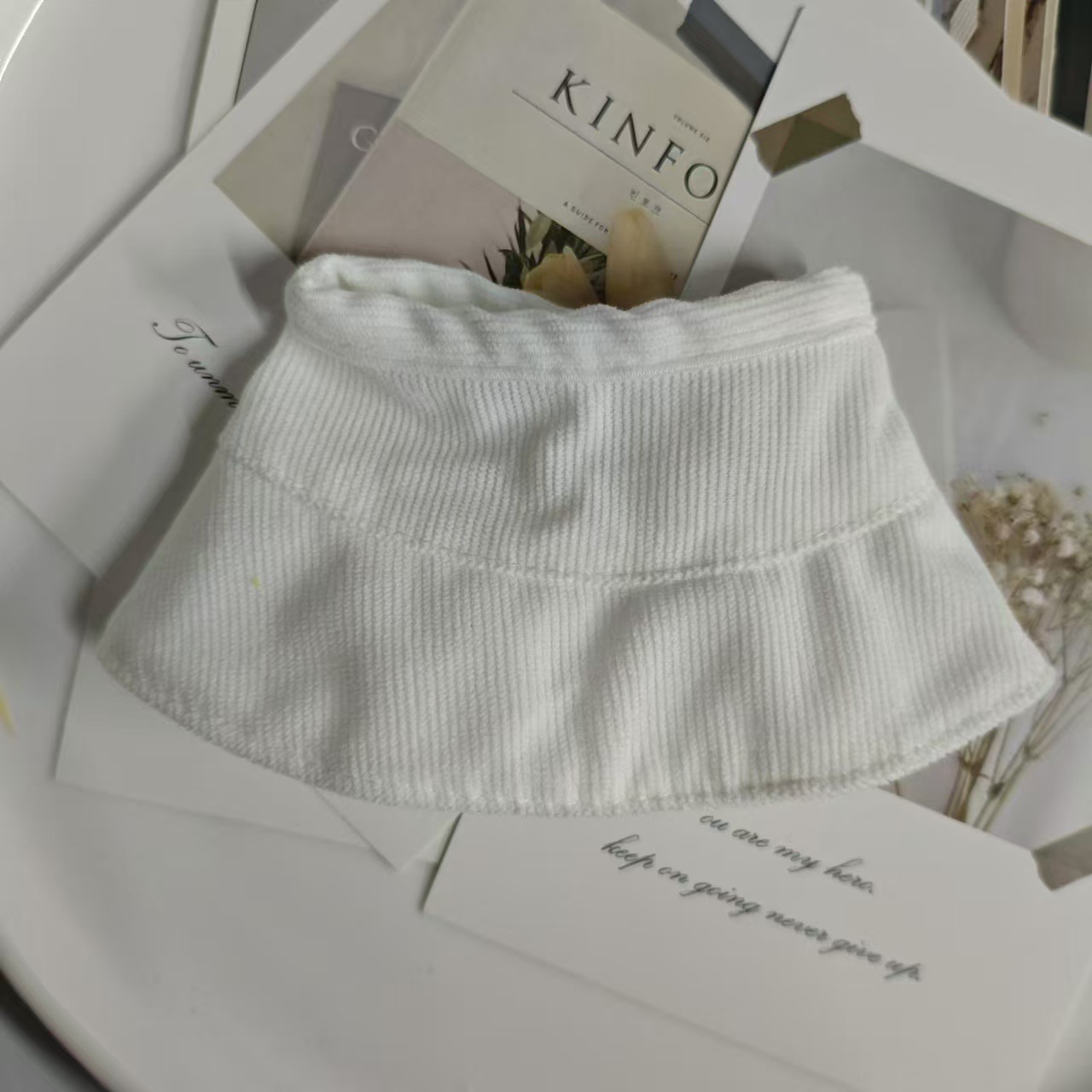 Solo ropa] ropa de tela rabu, babero, traje de sombrero, llavero, accesorios colgantes Labubu de primera generación