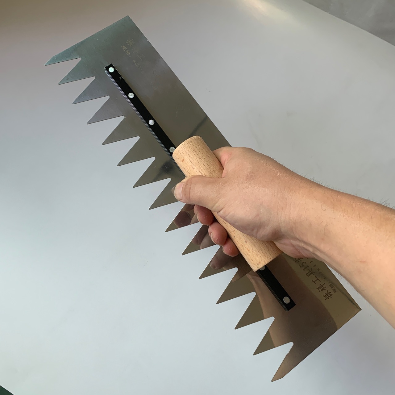 加长三角齿泥板抹泥板铺瓷砖泥板