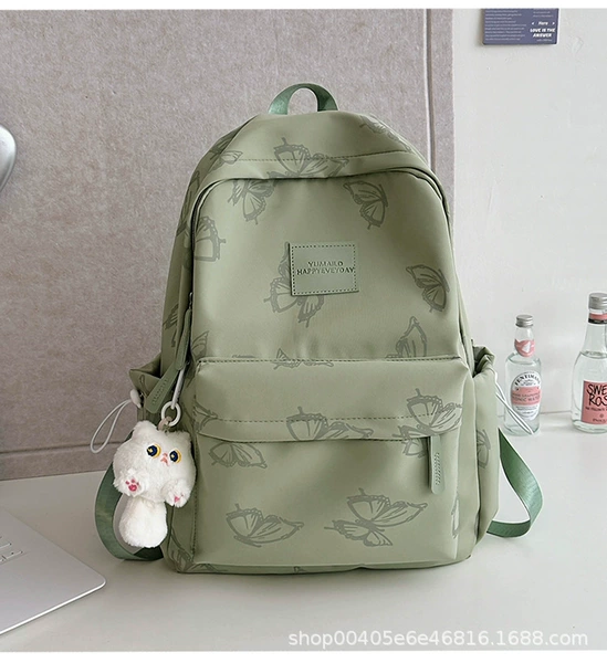 Green [+pendant]