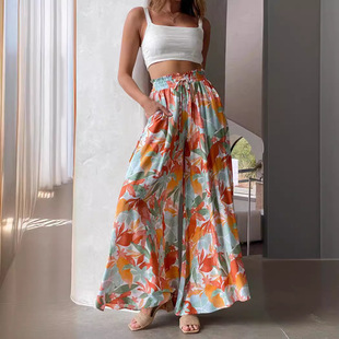 �W�����e���ɴ���������e�r��Ů�b�羳����2025�W�����R�d�LѝŮ