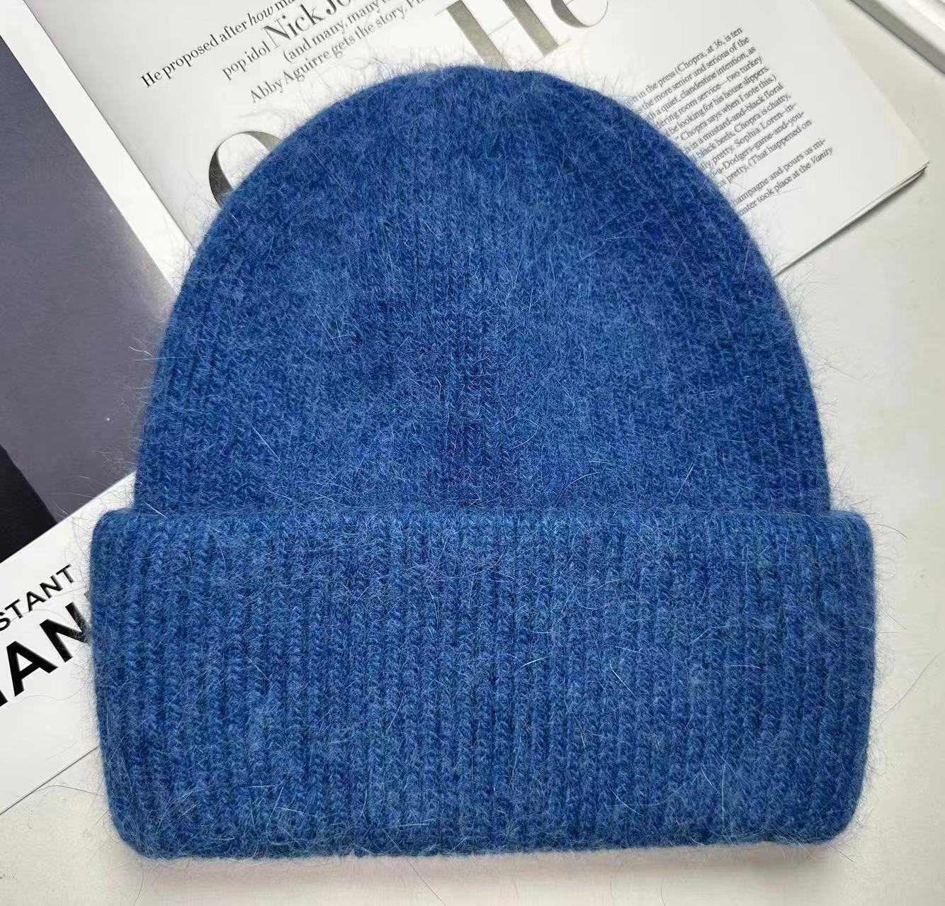 Piel de conejo engrosada sombrero de lana para las mujeres de moda Corea del Sur ins moda Otoño e Invierno japonés frío sombrero cálido Jersey rizado sombrero de punto