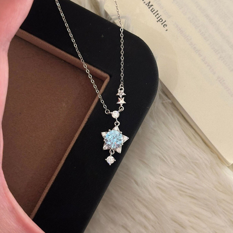 Brilliant Galaxy Dreamy Blue Star Pentagram Necklace 2026 New Exquisite Light Luxury Elegant Collarbone Chain Customized