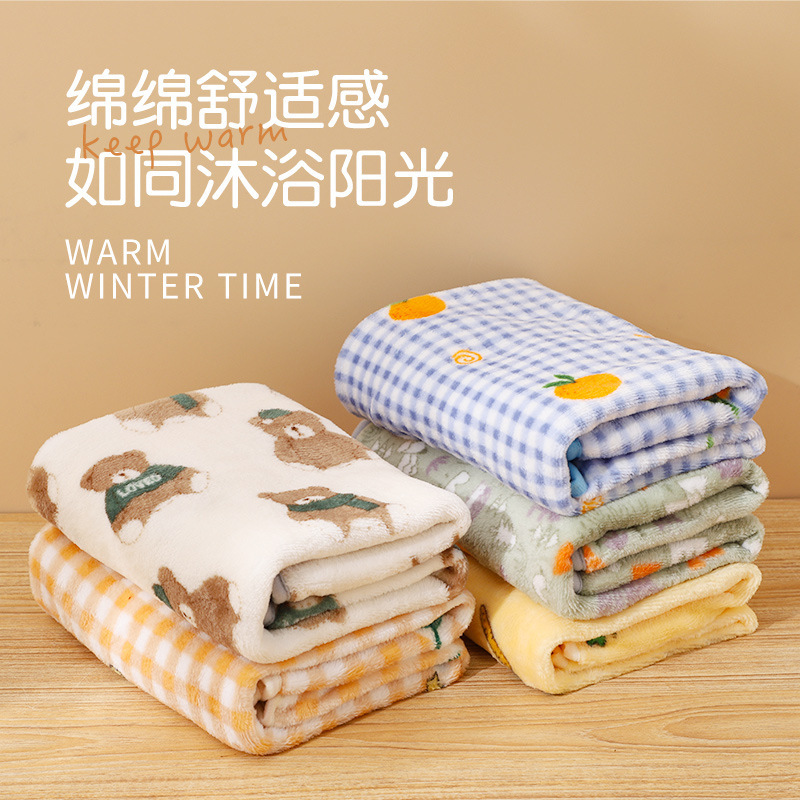 Pet Cat Special Blanket Summer Sleeping Small Quilt for Cat Milk Blanket for Cat Cat Sleeping Mat Floor Mat