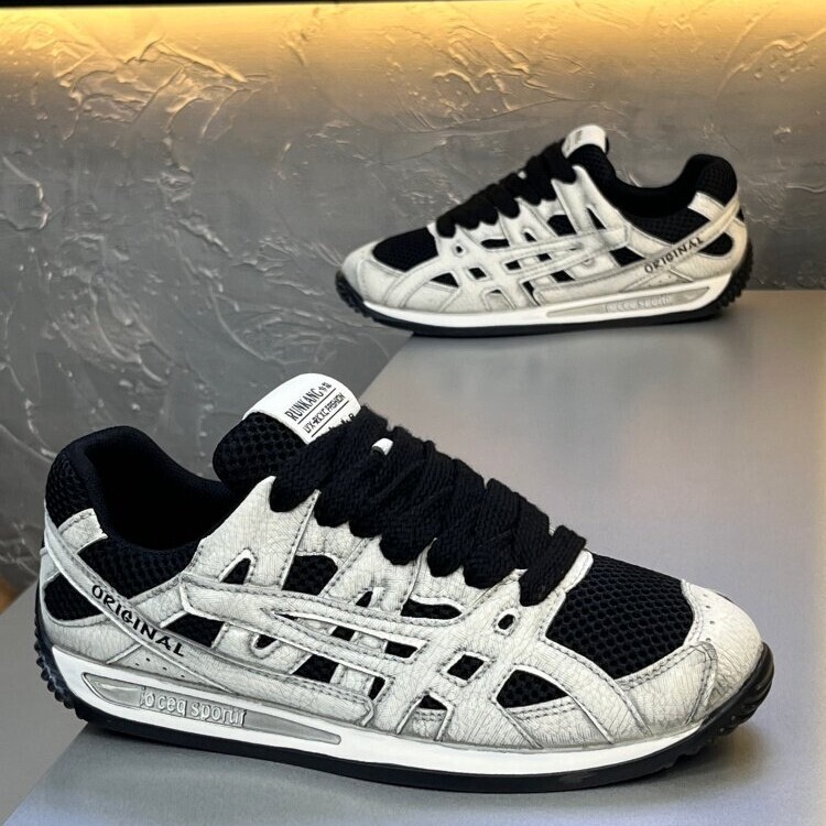 Men's Shoes 2026 Summer Breathable Mesh Trendy Versatile Casual Sports Shoes Lightweight Soft Sole Non-Slip Dad Shoes Men's Shoes 2026 Summer Breathable Mesh Trendy Versatile Casual Sports Shoes Lightweight Soft Sole Non-Slip Dad Shoes