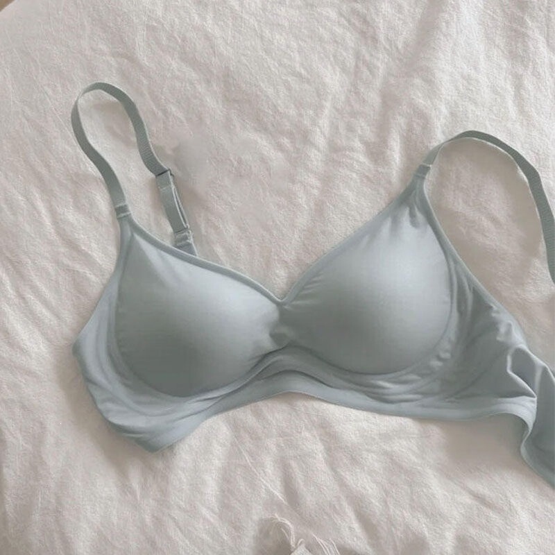 Japanese Milk Silk Seamless Wireless Bra for Women, Push-Up, Minimizes Large Bust, 3D Soft Support, Sleep Bra, Thin Style Japanese Milk Silk Seamless Wireless Bra for Women, Push-Up, Minimizes Large Bust, 3D Soft Support, Sleep Bra, Thin Style