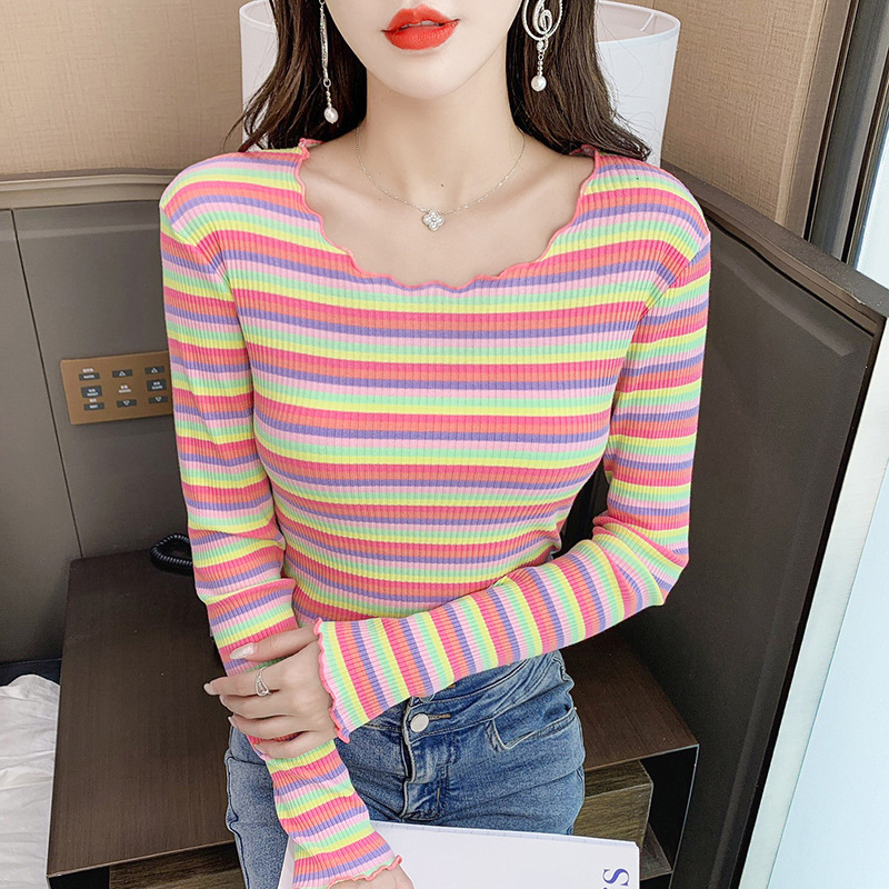 autumn base long-sleeve with a round collar