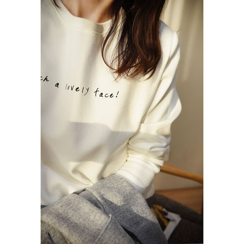 Double-sided white faux fur padded new autumn and winter letter print long-sleeve Korean-style loose slimming round neck base top