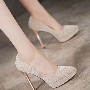 ��ɫ���߸�Ь��ˮ̨��Ƭ�����Ь������^������ЬŮ��2025�괺��