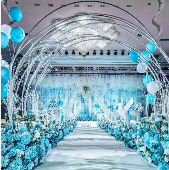 Tubo de moldeo curvo blanco dorado tubo de boda PVC moldeado aluminio plástico escenario accesorios de decoración duro