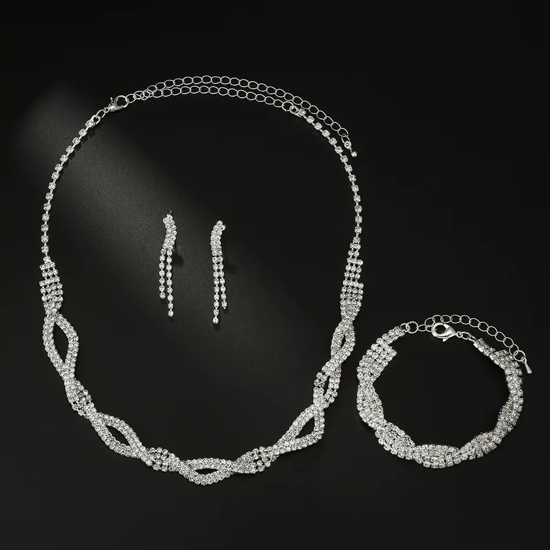 Ювелирный набор с кольцом-нелинейной формы: жемчужное diamonds ожерелье, серьги и браслет