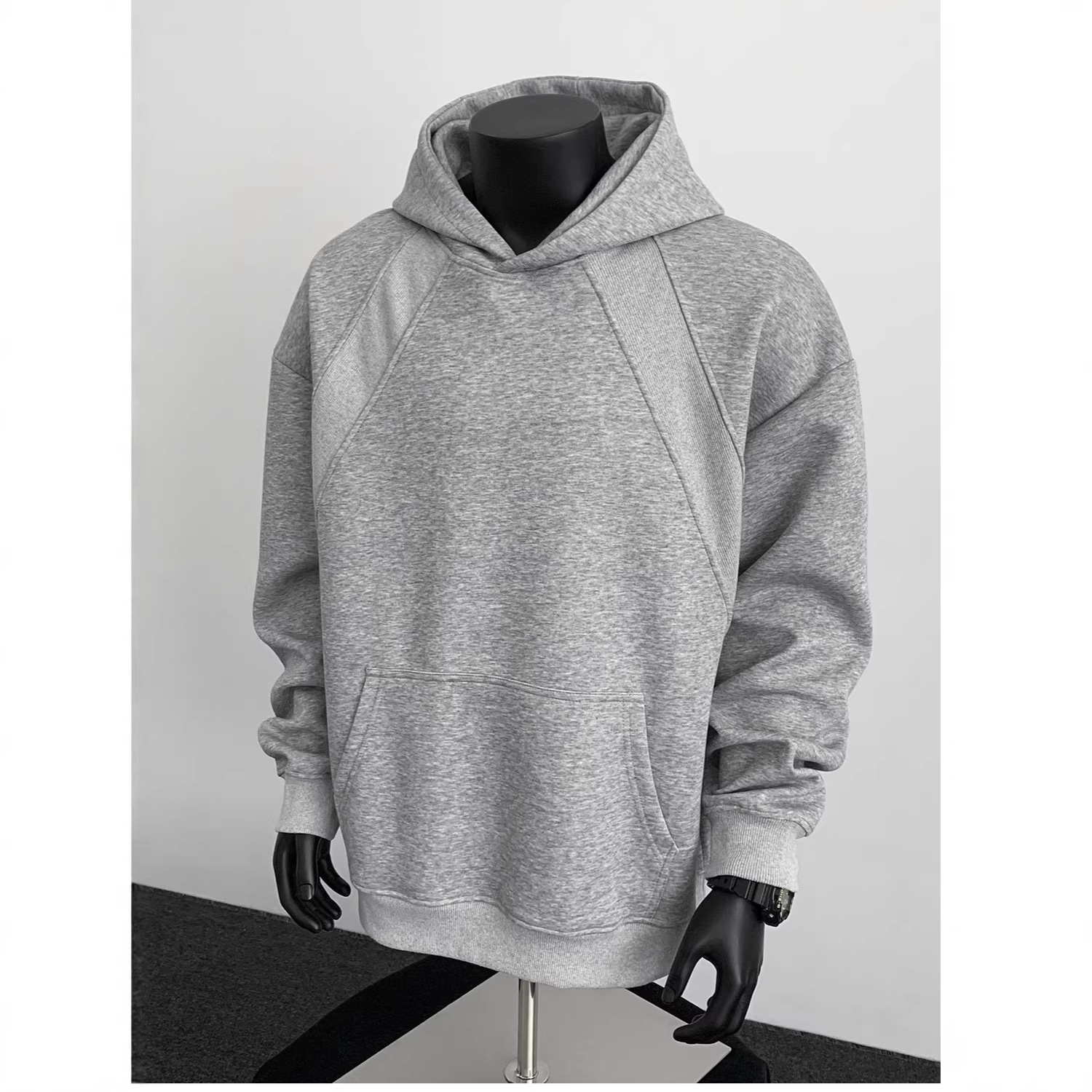 Sweat à capuche Cleanfit pour homme, tendance et haut de gamme, idéal pour l'automne. Nouveauté en vente à l'étranger._voghion.com