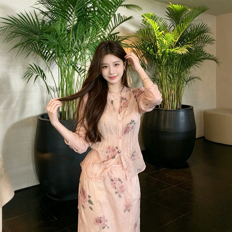 Rose Whisper Gentle Pink French Print Shirt for Women Spring/Summer Thin Crinkled Texture Skirt Set