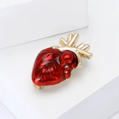 Yaxa sancaqları alloy enamel heart brooch versatile